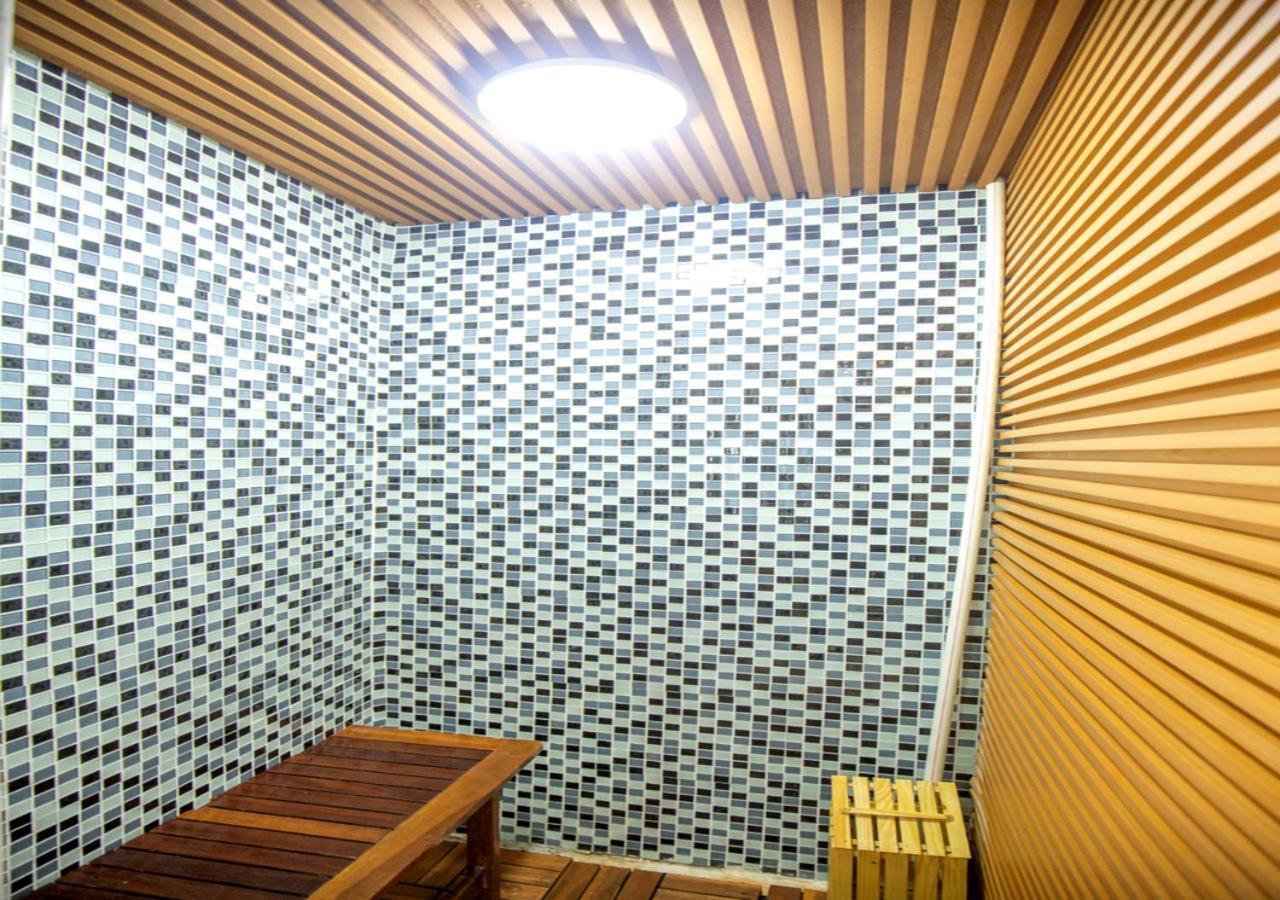 Sumitomo luxury apartment hotel near Lotte Hanói Exterior foto